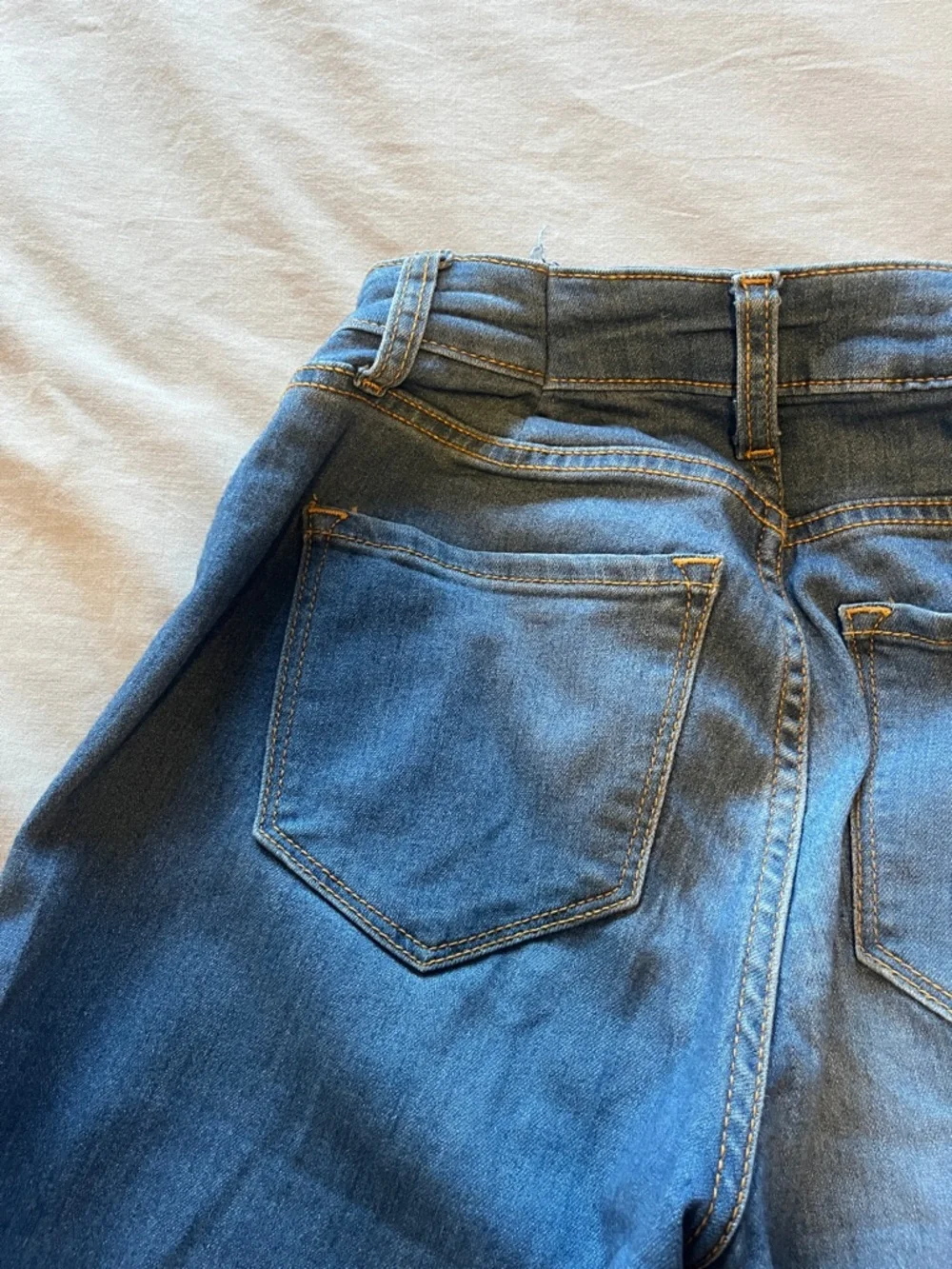 Classic Blue High-Waist Jeans - Picture 8 of 9